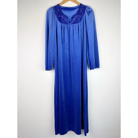 Vintage Sears Purple Velour Night Dress - Picture 1 of 9